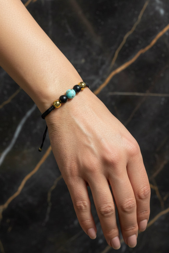 Victoria Emerald Bracelet – Gold Harmony